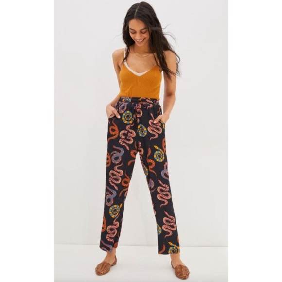 FARM Rio Pants - FARM Rio Black Straight-Leg Snake Print Pants with Multicolor Motifs